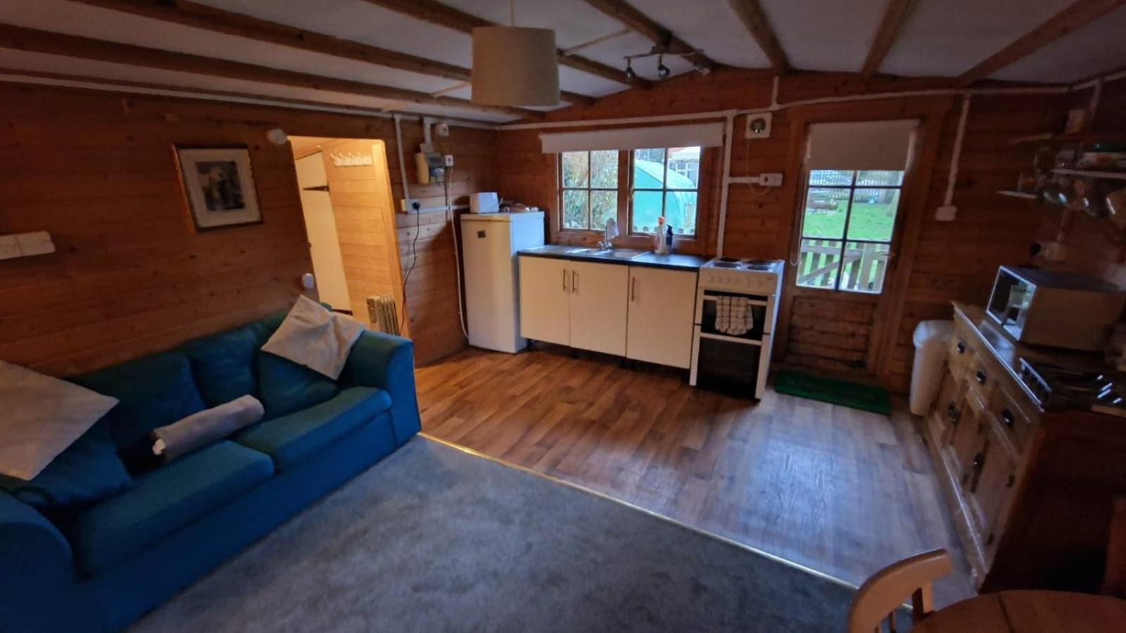 The Cabin - A Very Quiet Location Pewsey Exteriér fotografie